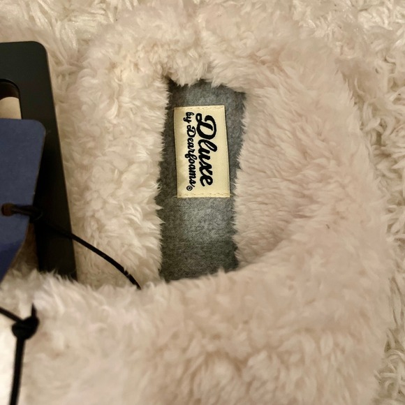 Dearfoams Womens Deluxe Memory Foam Slippers Snowman Fair Isle Cozy L 9-10 - Picture 2 of 7